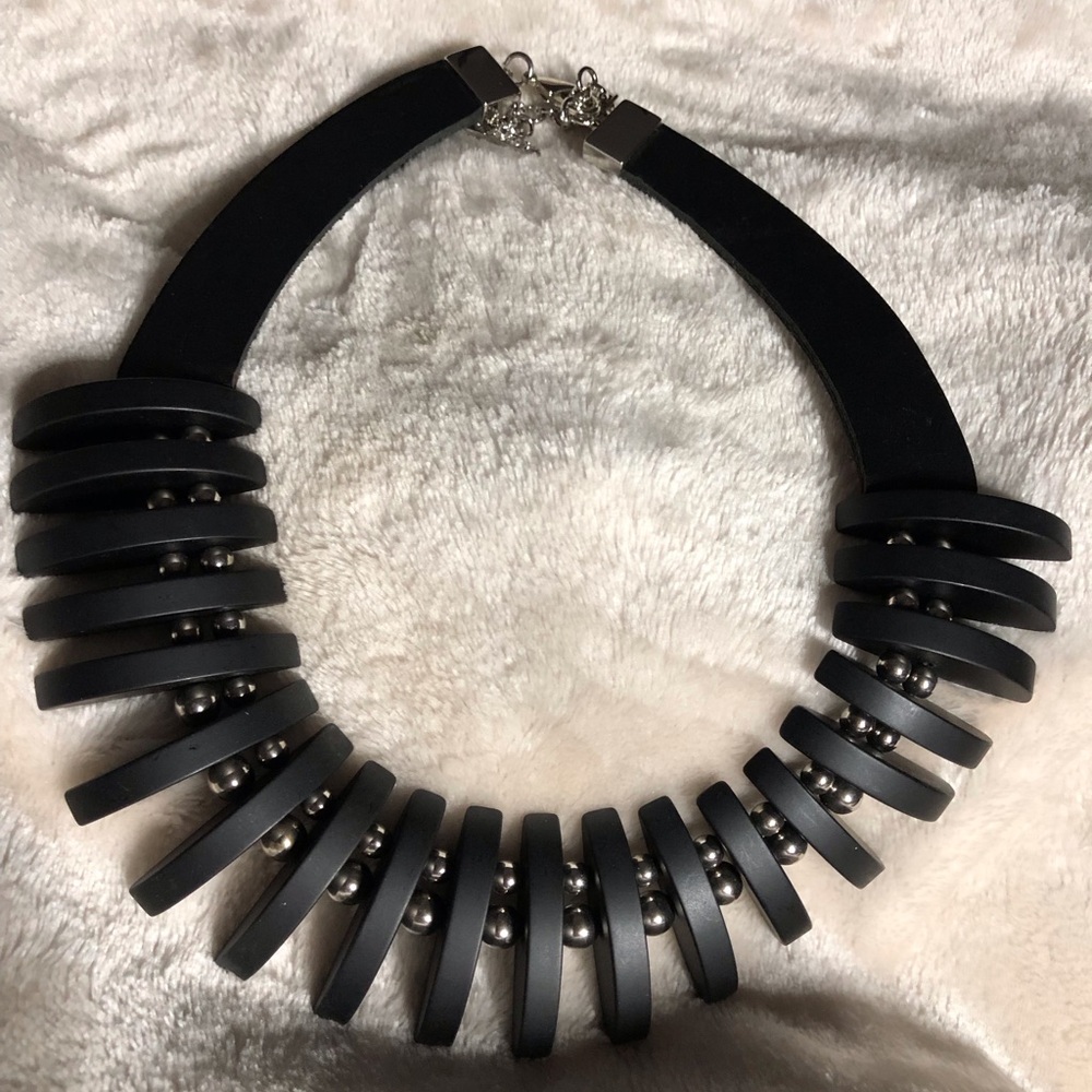 Lafayette 148 New York Black and Silver Necklace